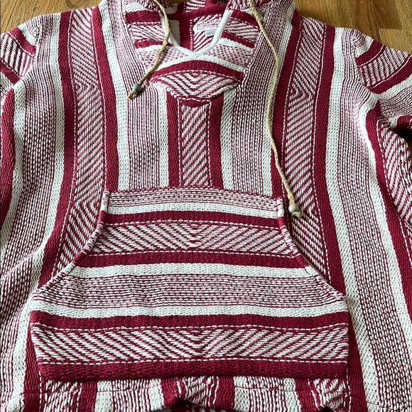 True Religion Red and White Y2K Sweater - Picture 7 of 8